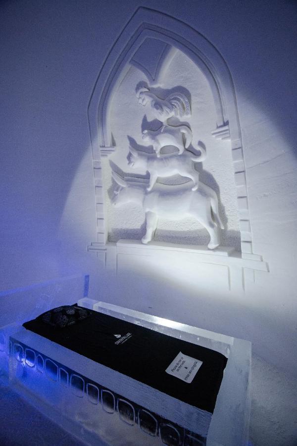 Lapland Hotels Snowvillage Ylläsjärvi Exterior foto